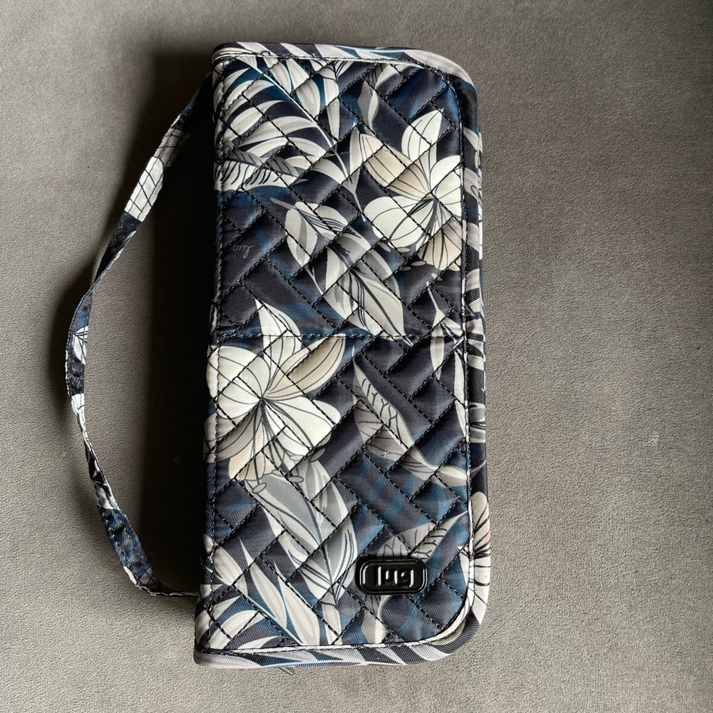 Lug Sleeper Makeup Brush Holder- original size - Excellent condition- Lily Black